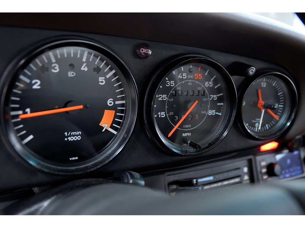 1981 Porsche 911 2dr Coupe / SC / 100% Restaured in Laval, Quebec - 42 - w1024h768px