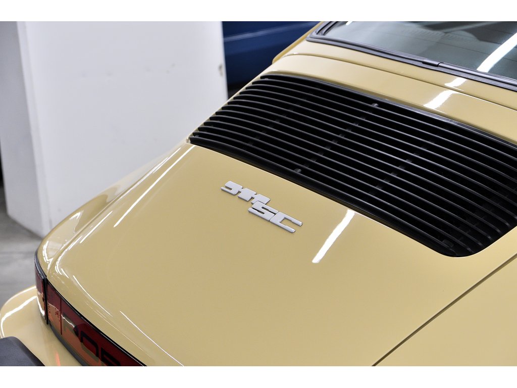 1981 Porsche 911 2dr Coupe / SC / 100% Restaured in Laval, Quebec - 34 - w1024h768px