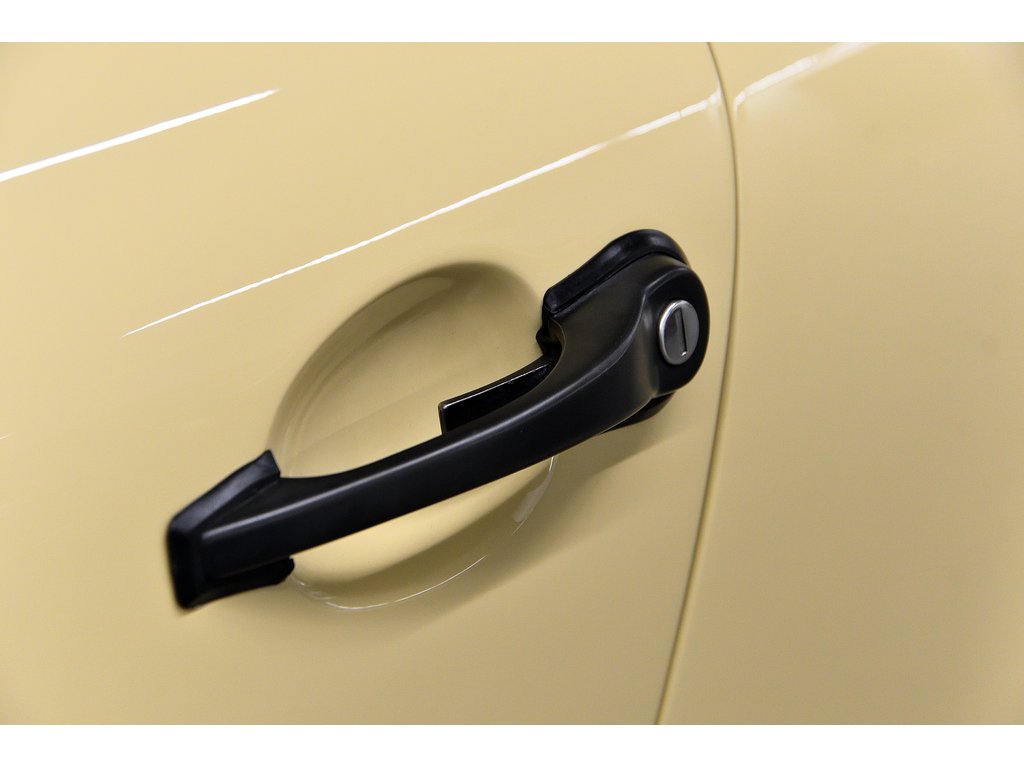 1981 Porsche 911 2dr Coupe / SC / 100% Restaured in Laval, Quebec - 25 - w1024h768px