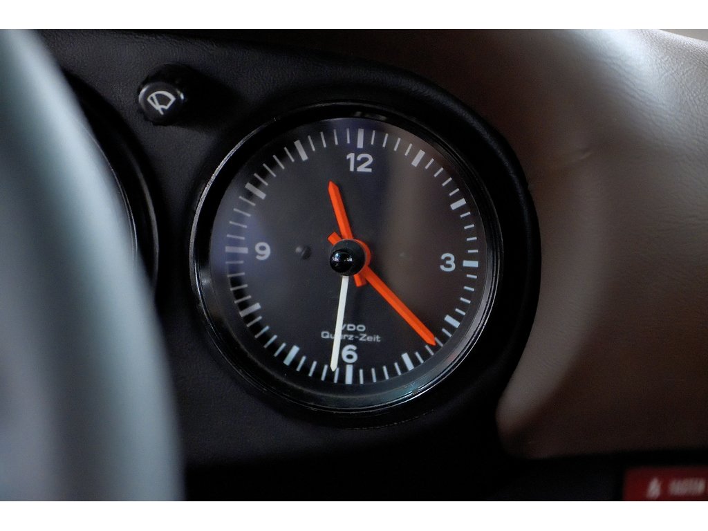 1981 Porsche 911 2dr Coupe / SC / 100% Restaured in Laval, Quebec - 55 - w1024h768px