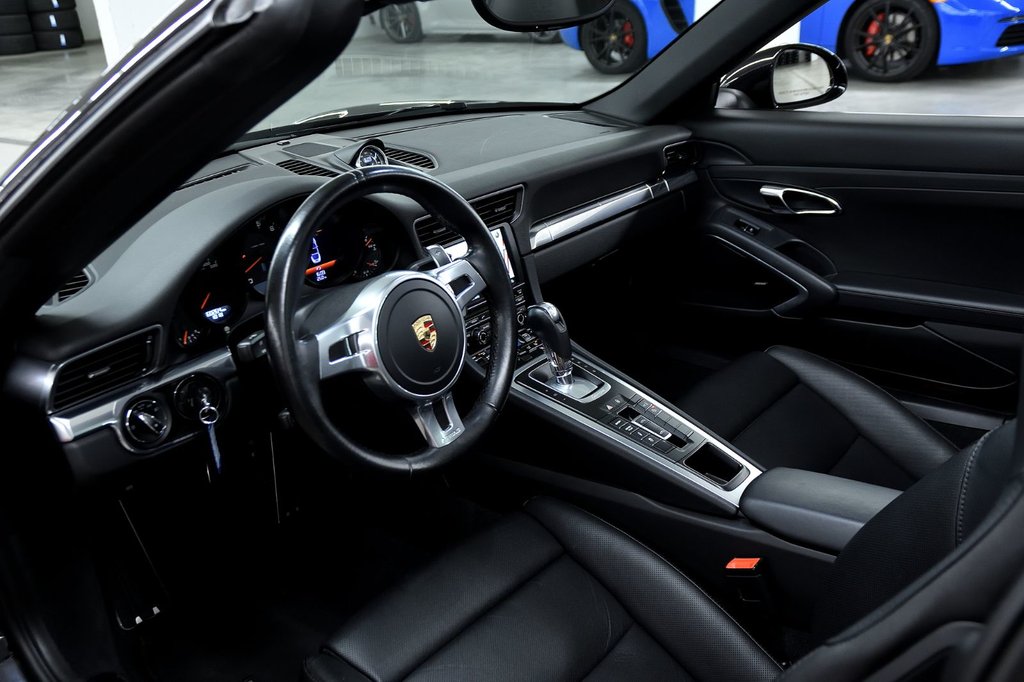 2014 Porsche 911 Targa 4S in Laval, Quebec - 30 - w1024h768px