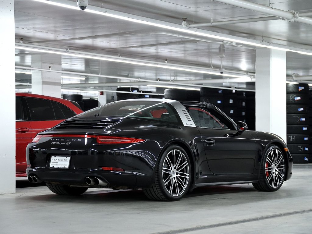 2014 Porsche 911 Targa 4S in Laval, Quebec - 3 - w1024h768px