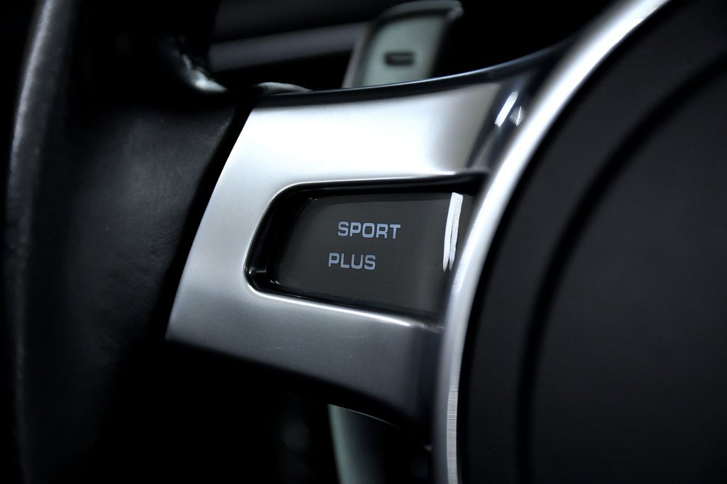 2014 Porsche 911 Targa 4S in Laval, Quebec - 34 - w1024h768px