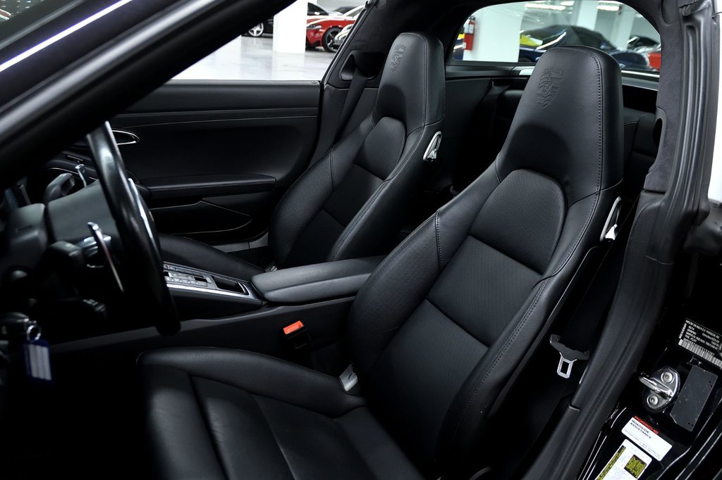 2014 Porsche 911 Targa 4S in Laval, Quebec - 12 - w1024h768px