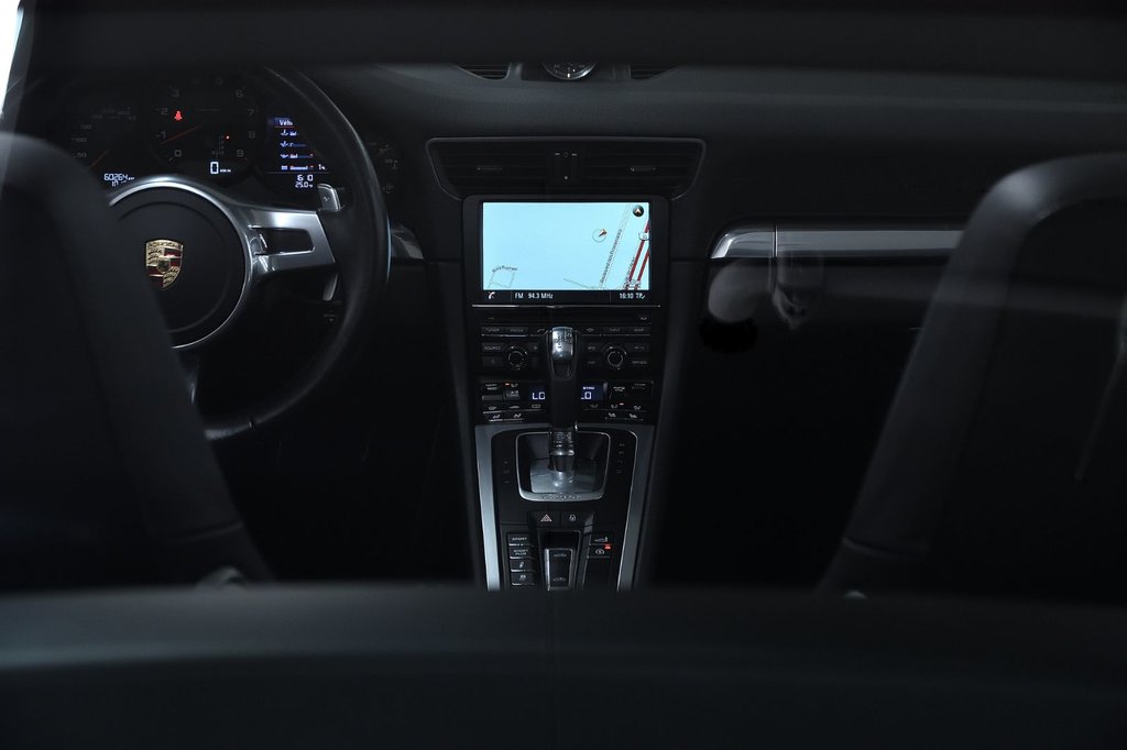 2014 Porsche 911 Targa 4S in Laval, Quebec - 22 - w1024h768px