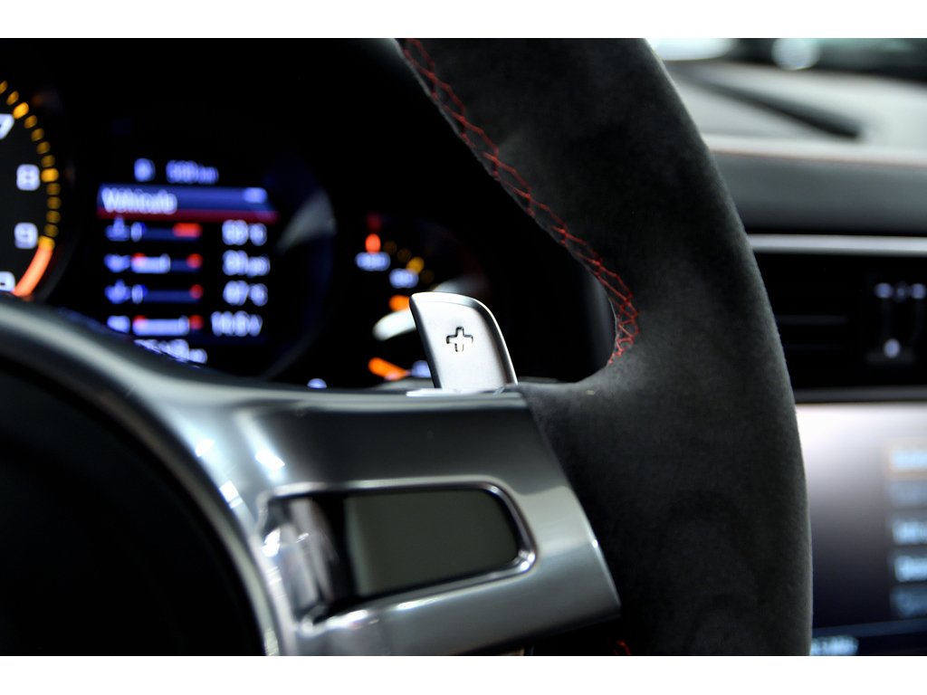 2015 Porsche 911 GT3 / Carbon Bucket Seats / Full Leather / PDK in Laval, Quebec - 20 - w1024h768px