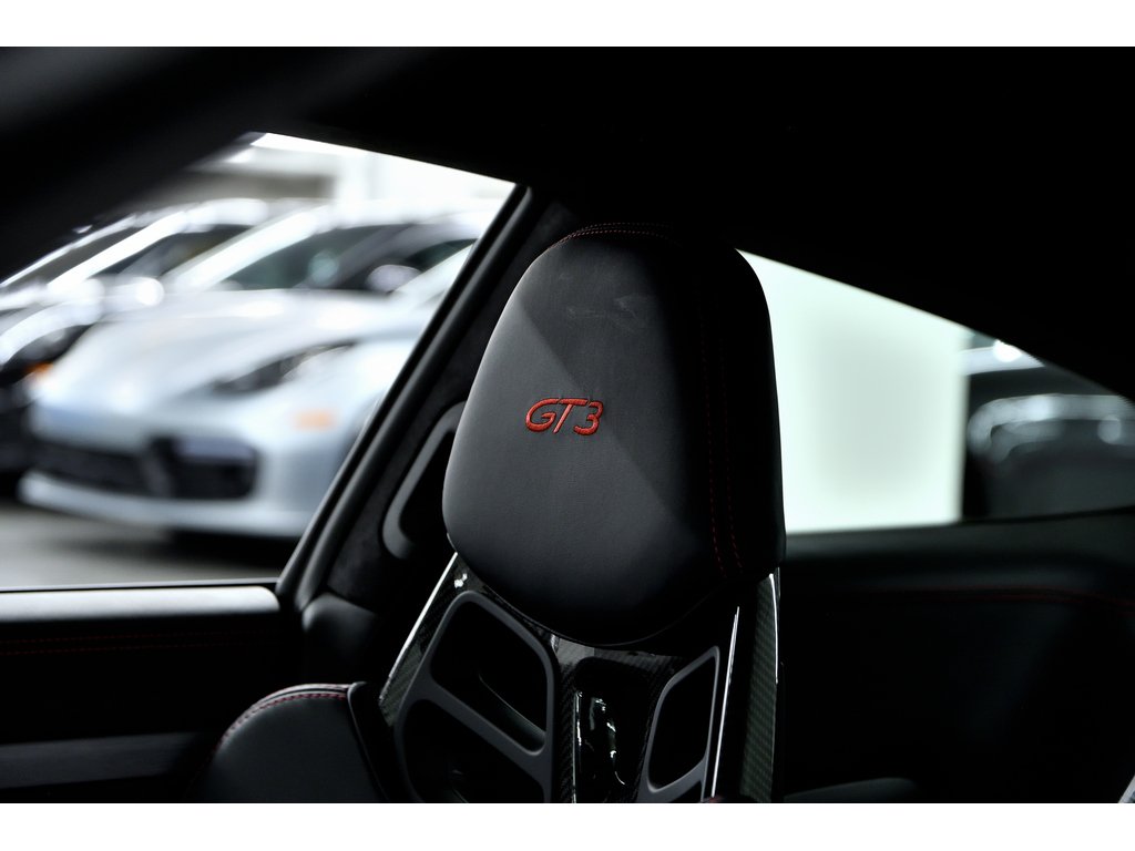 2015 Porsche 911 GT3 / Carbon Bucket Seats / Full Leather / PDK in Laval, Quebec - 14 - w1024h768px