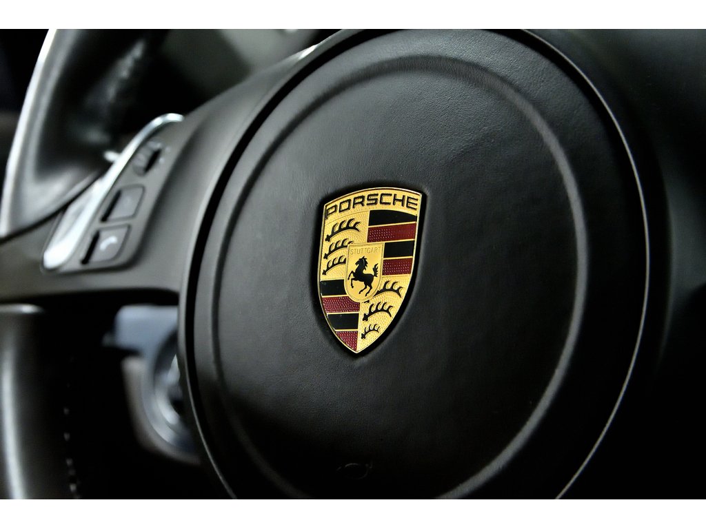 2016 Porsche 911 2dr Cpe Carrera 4 / Premium Package Plus / ACC in Laval, Quebec - 19 - w1024h768px