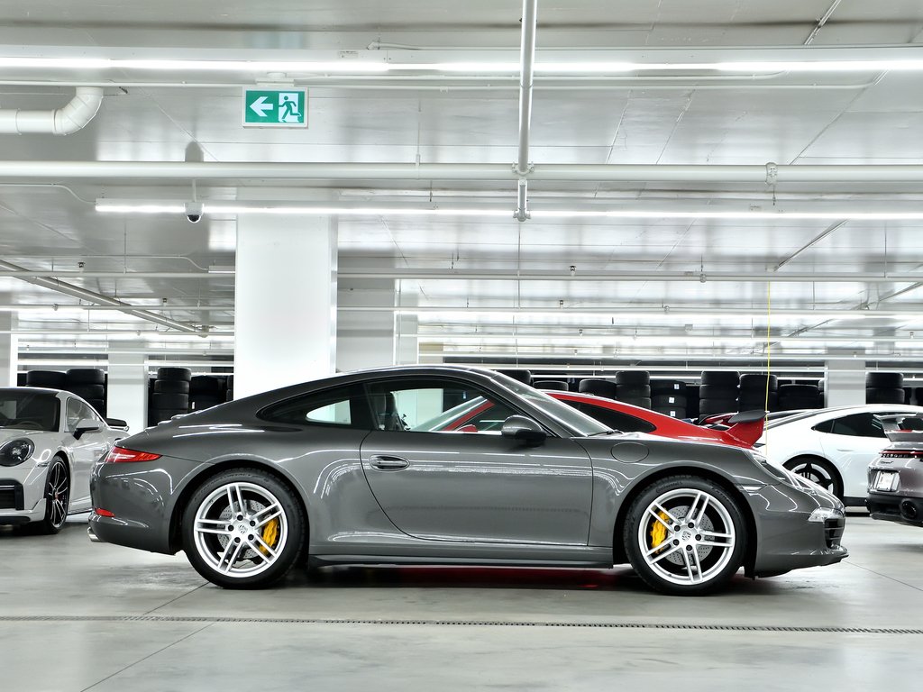 Porsche 911 2dr Cpe Carrera 4 / Premium Package Plus / ACC 2016 à Laval, Québec - 2 - w1024h768px