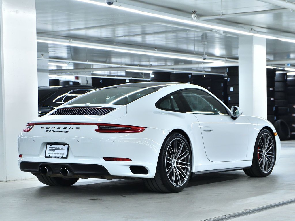 2017 Porsche 911 Carrera 4S in Laval, Quebec - 3 - w1024h768px