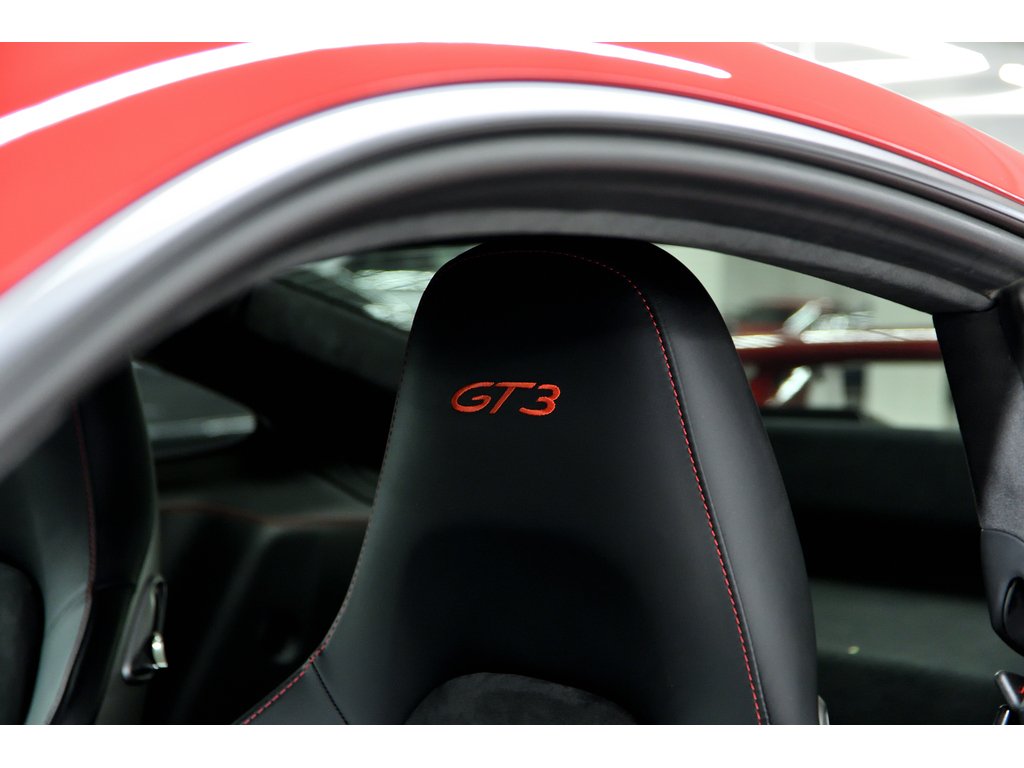 Porsche 911 GT3 Coupe / PDK / PCCBs / AXLE LIFT / BOSE 2018 à Laval, Québec - 17 - w1024h768px
