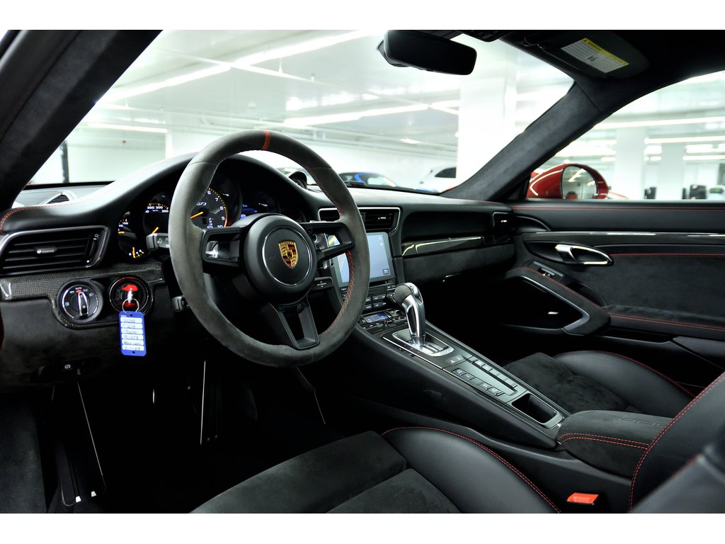 Porsche 911 GT3 Coupe / PDK / PCCBs / AXLE LIFT / BOSE 2018 à Laval, Québec - 13 - w1024h768px
