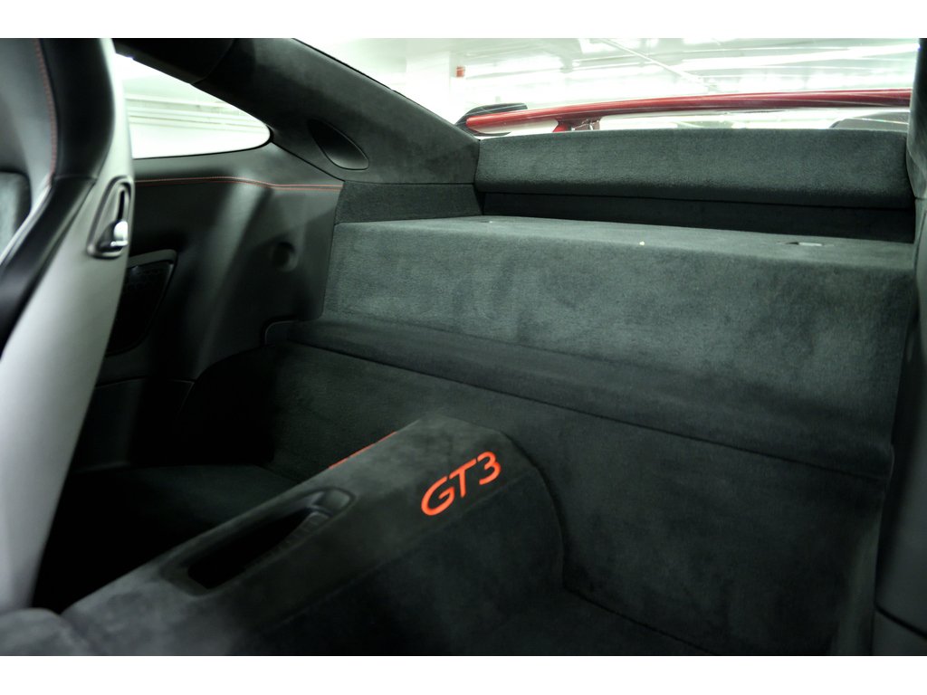 Porsche 911 GT3 Coupe / PDK / PCCBs / AXLE LIFT / BOSE 2018 à Laval, Québec - 39 - w1024h768px