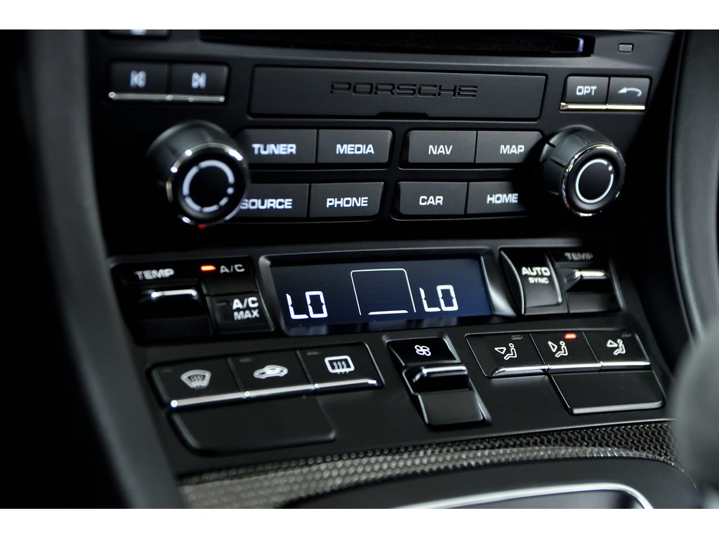 Porsche 911 GT3 Coupe / PDK / PCCBs / AXLE LIFT / BOSE 2018 à Laval, Québec - 29 - w1024h768px