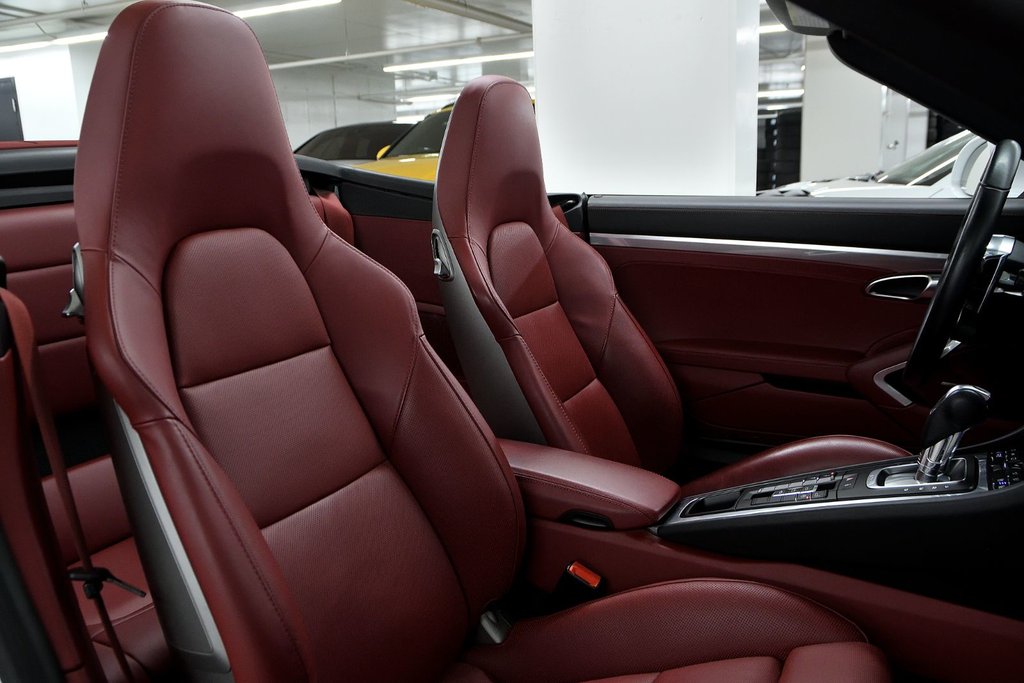 Porsche 911 Carrera S 2018 à Laval, Québec - 37 - w1024h768px