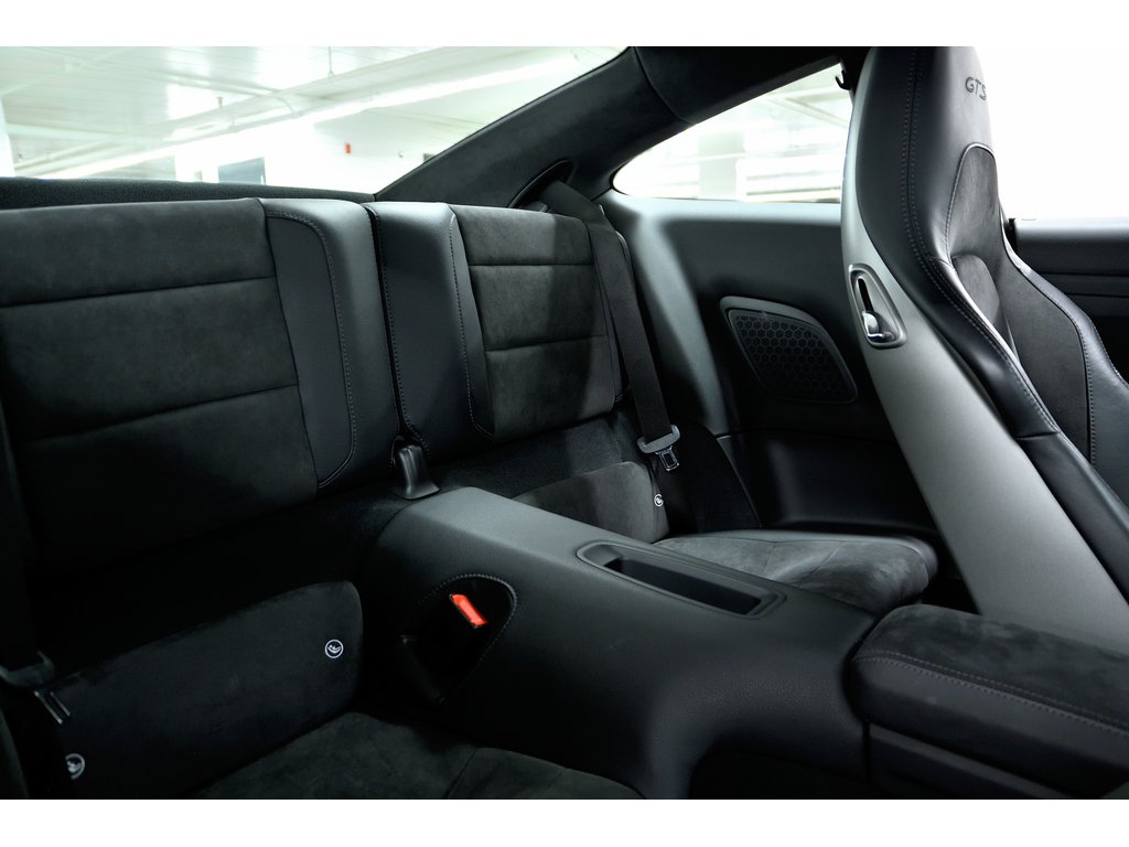 2019 Porsche 911 Carrera 4 GTS Coupe / SportDesign / BOSE in Laval, Quebec - 36 - w1024h768px