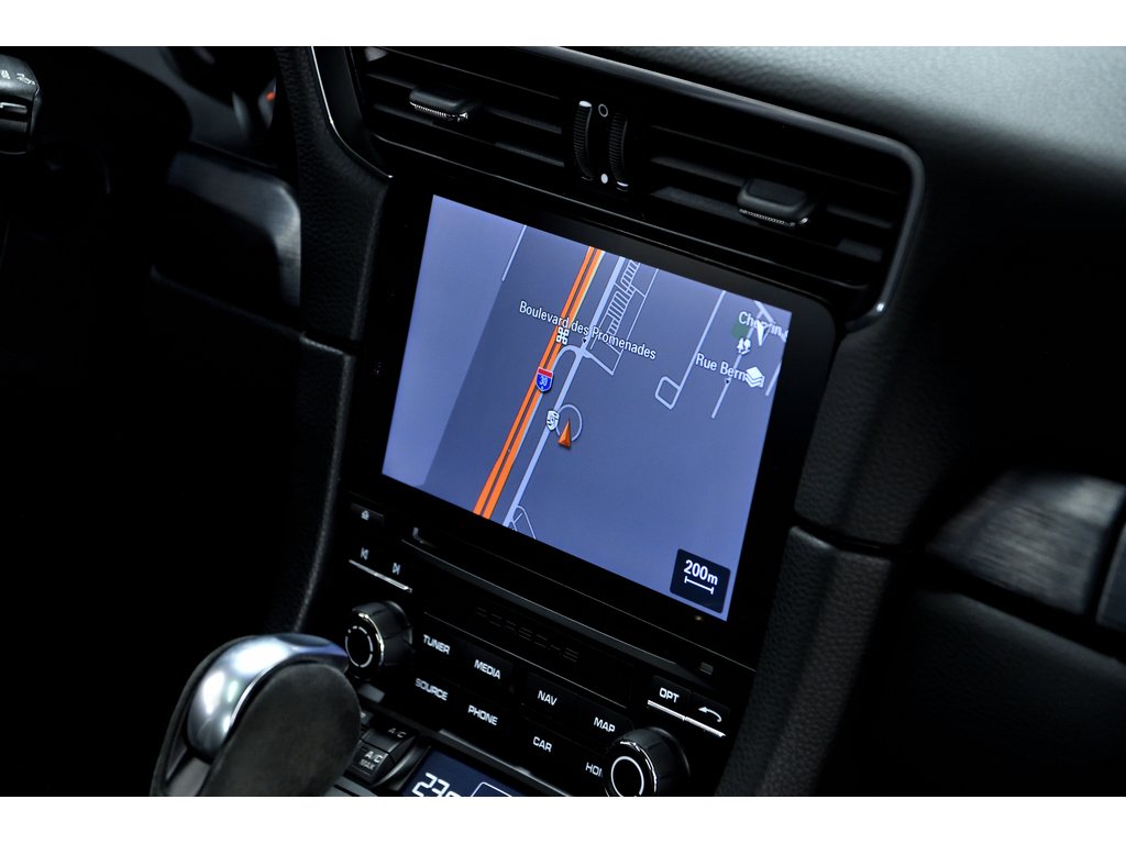 2019 Porsche 911 Carrera 4 GTS Coupe / SportDesign / BOSE in Laval, Quebec - 32 - w1024h768px