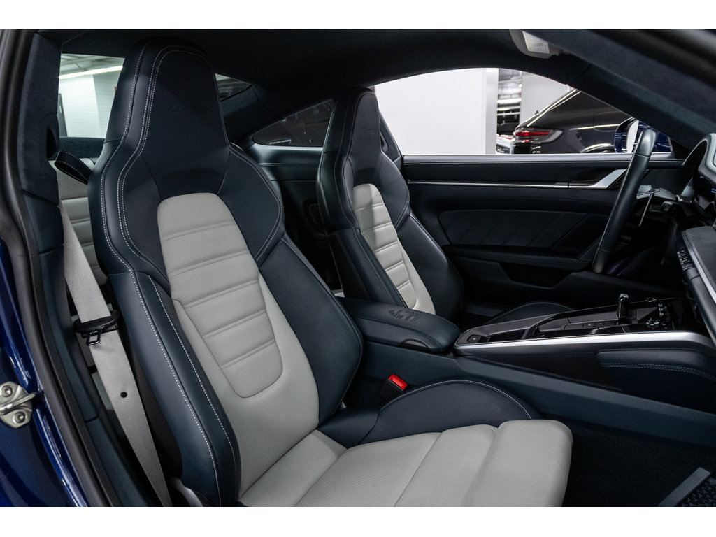 Porsche 911 Turbo Coupe 2021 à Laval, Québec - 12 - w1024h768px