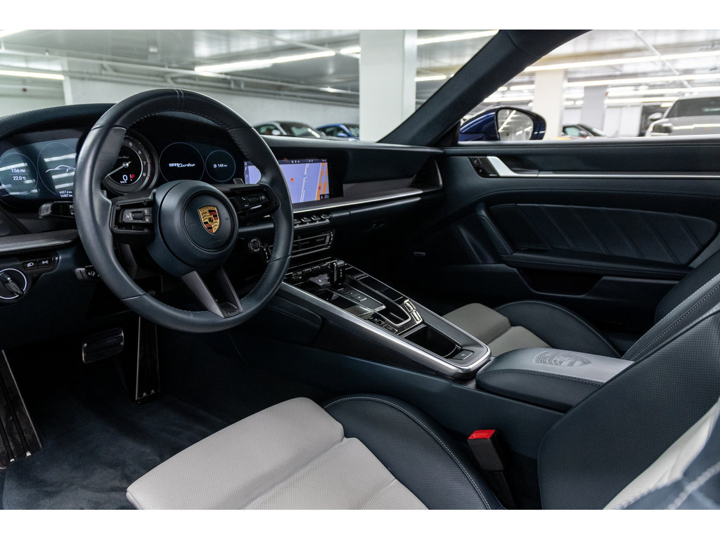 Porsche 911 Turbo Coupe 2021 à Laval, Québec - 11 - w1024h768px