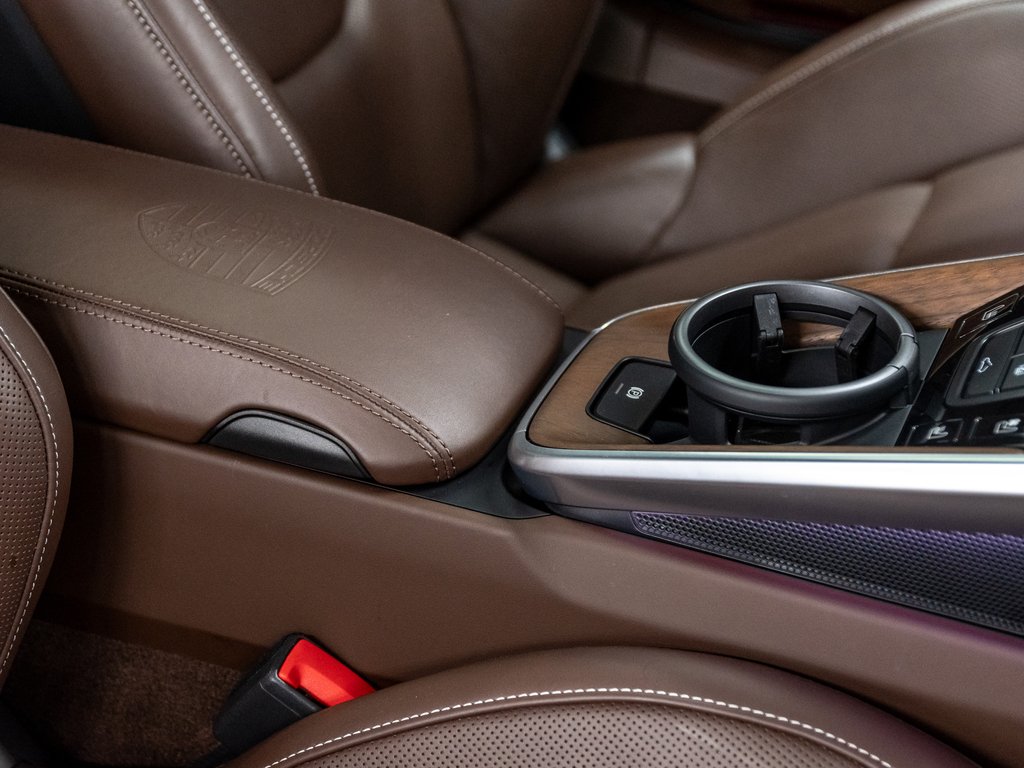 2021 Porsche 911 Turbo Coupe / PDCC / Sport Exhaust / BOSE in Laval, Quebec - 33 - w1024h768px