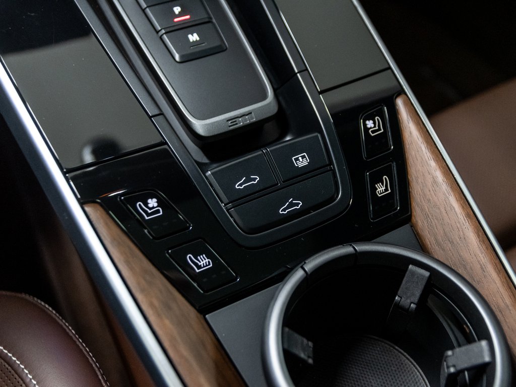 2021 Porsche 911 Turbo Coupe / PDCC / Sport Exhaust / BOSE in Laval, Quebec - 28 - w1024h768px