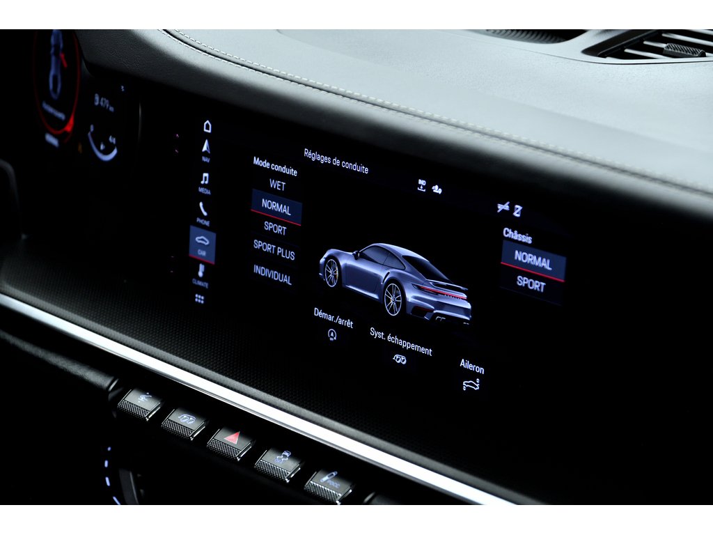 2021 Porsche 911 Turbo S / Lightweight Package / Axle Lift / BOSE in Laval, Quebec - 31 - w1024h768px