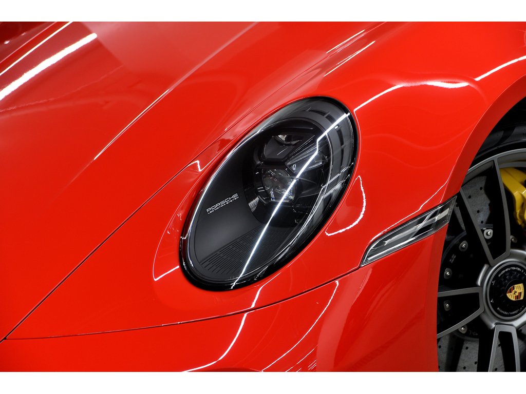 2021 Porsche 911 Turbo S / Lightweight Package / Axle Lift / BOSE in Laval, Quebec - 7 - w1024h768px