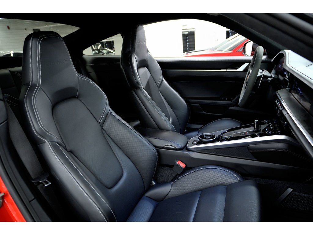 2021 Porsche 911 Turbo S / Lightweight Package / Axle Lift / BOSE in Laval, Quebec - 33 - w1024h768px