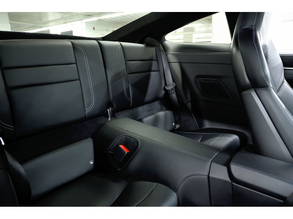 2021 Porsche 911 Turbo S / Lightweight Package / Axle Lift / BOSE in Laval, Quebec - 35 - w1024h768px