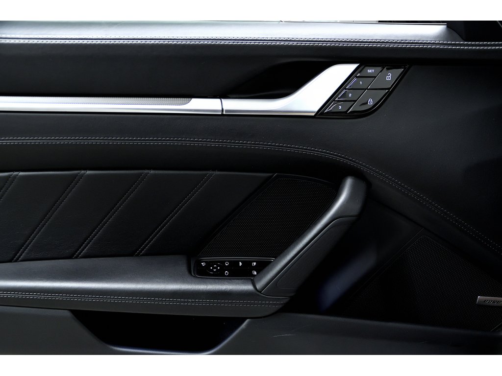 2021 Porsche 911 Turbo Cabriolet / Sport Exhaust / Axle Lift / BOSE in Laval, Quebec - 31 - w1024h768px