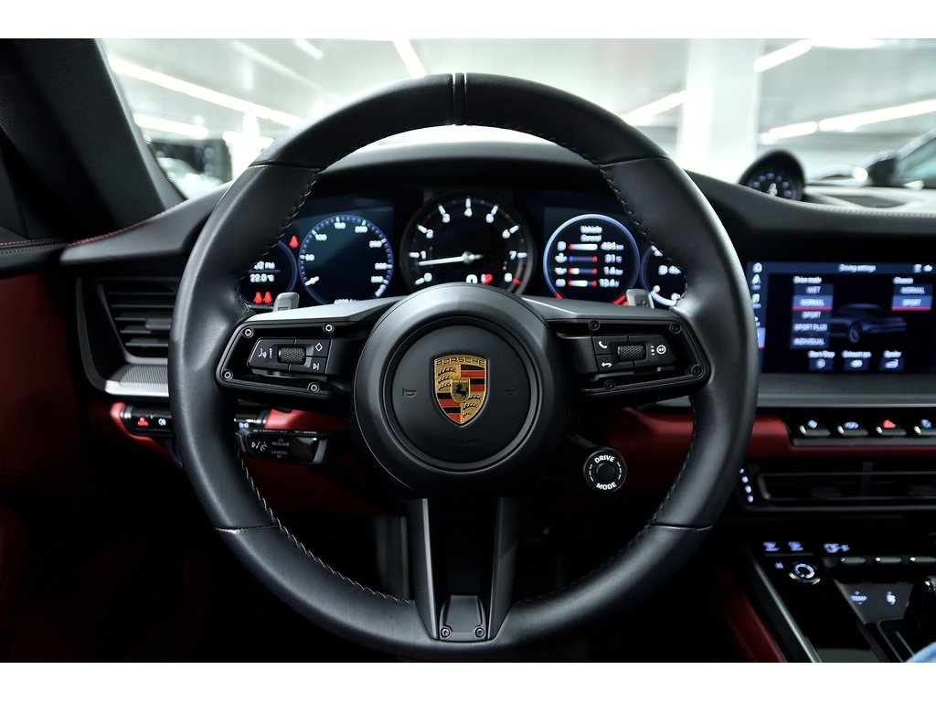 Porsche 911 Carrera 4 Coupe / Premium + Sport Package / BOSE 2021 à Laval, Québec - 17 - w1024h768px