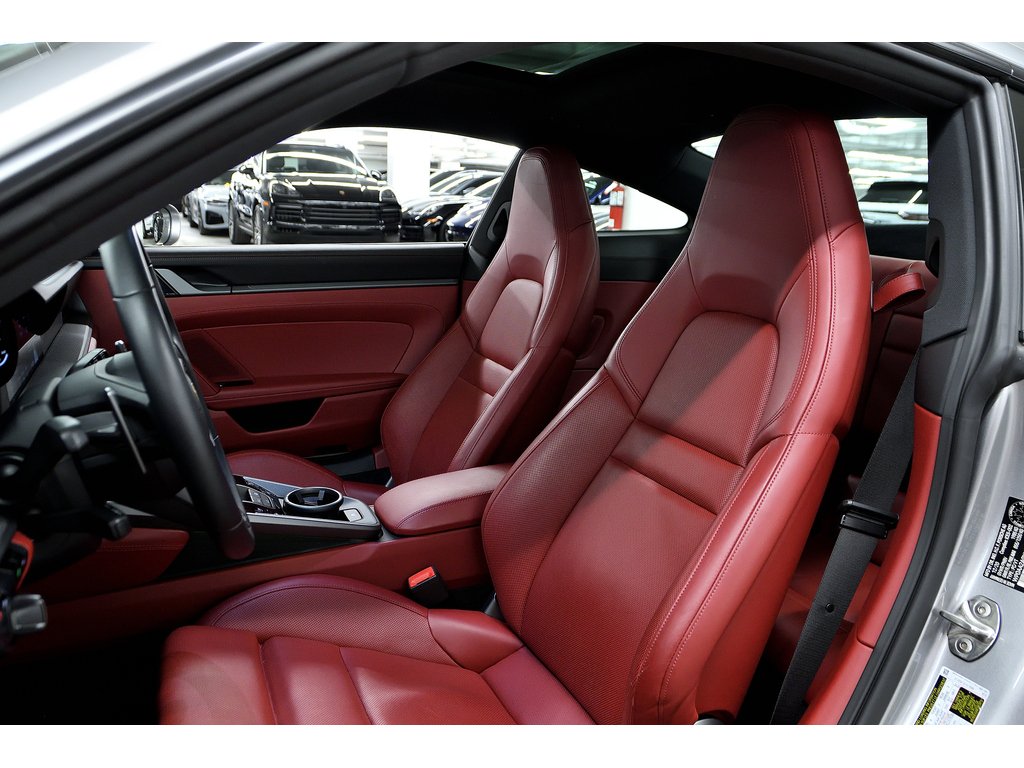 Porsche 911 Carrera 4 Coupe / Premium + Sport Package / BOSE 2021 à Laval, Québec - 14 - w1024h768px