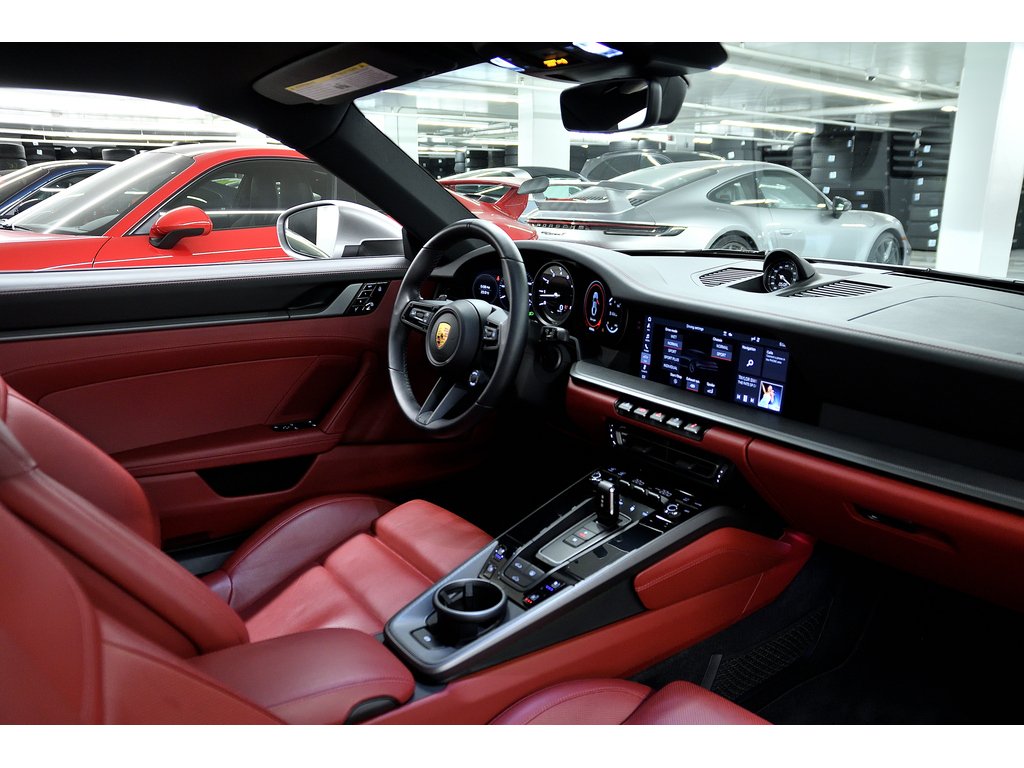 Porsche 911 Carrera 4 Coupe / Premium + Sport Package / BOSE 2021 à Laval, Québec - 30 - w1024h768px
