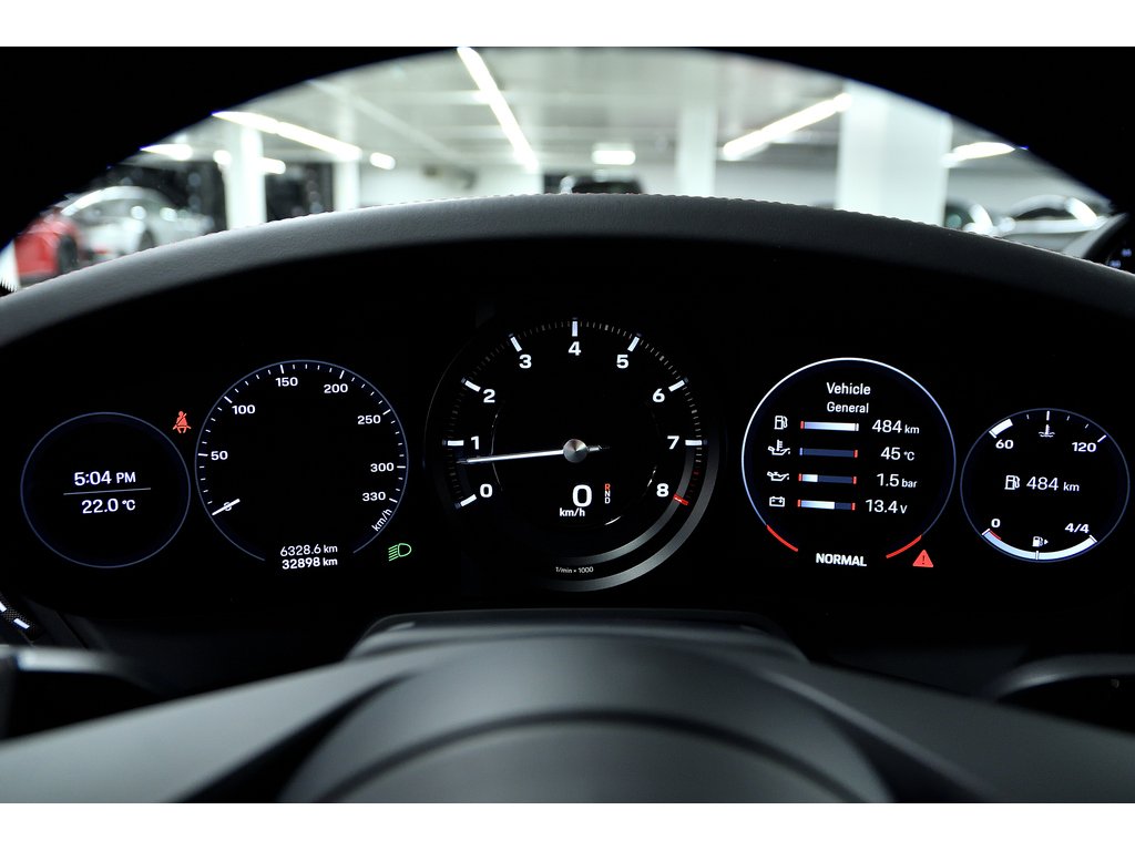 Porsche 911 Carrera 4 Coupe / Premium + Sport Package / BOSE 2021 à Laval, Québec - 16 - w1024h768px