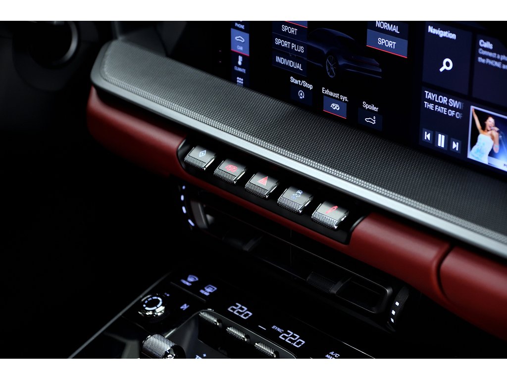 Porsche 911 Carrera 4 Coupe / Premium + Sport Package / BOSE 2021 à Laval, Québec - 34 - w1024h768px