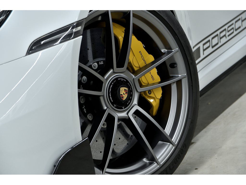 Porsche 911 Turbo S Cab / Sport Pack / PASM / Sport Exhaust 2021 à Laval, Québec - 9 - w1024h768px