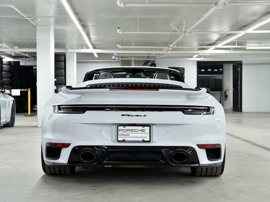 Porsche 911 Turbo S Cab / Sport Pack / PASM / Sport Exhaust 2021 à Laval, Québec - 39 - w1024h768px