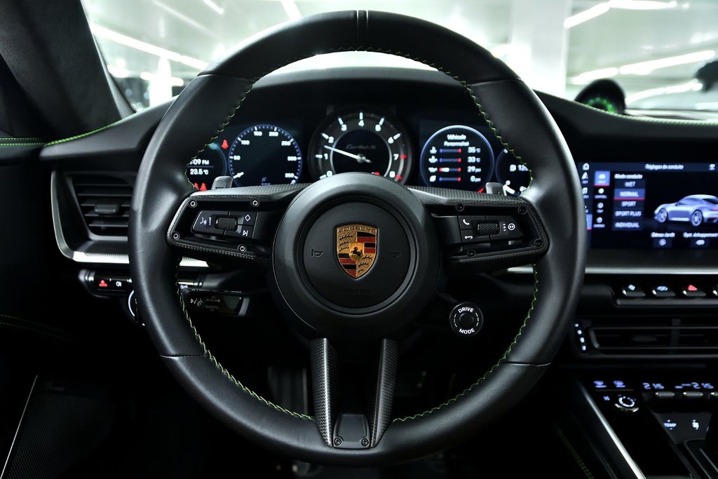 2021 Porsche 911 Turbo S in Laval, Quebec - 21 - w1024h768px