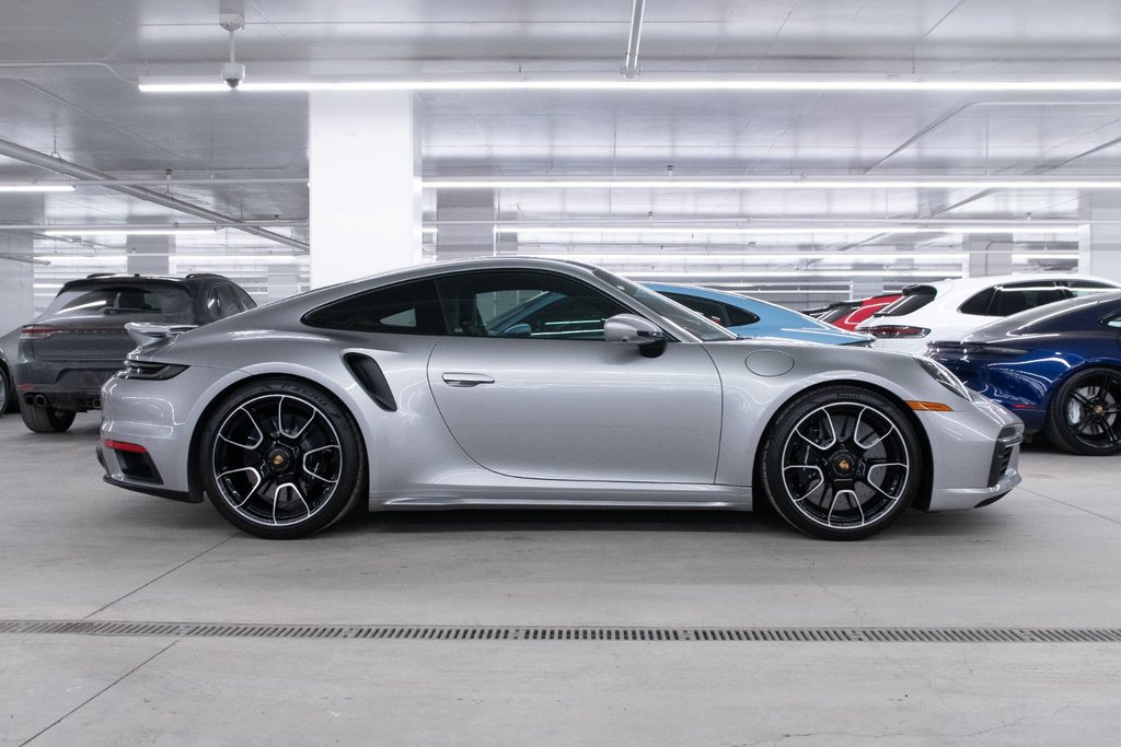 2021 Porsche 911 Turbo S in Laval, Quebec - 2 - w1024h768px