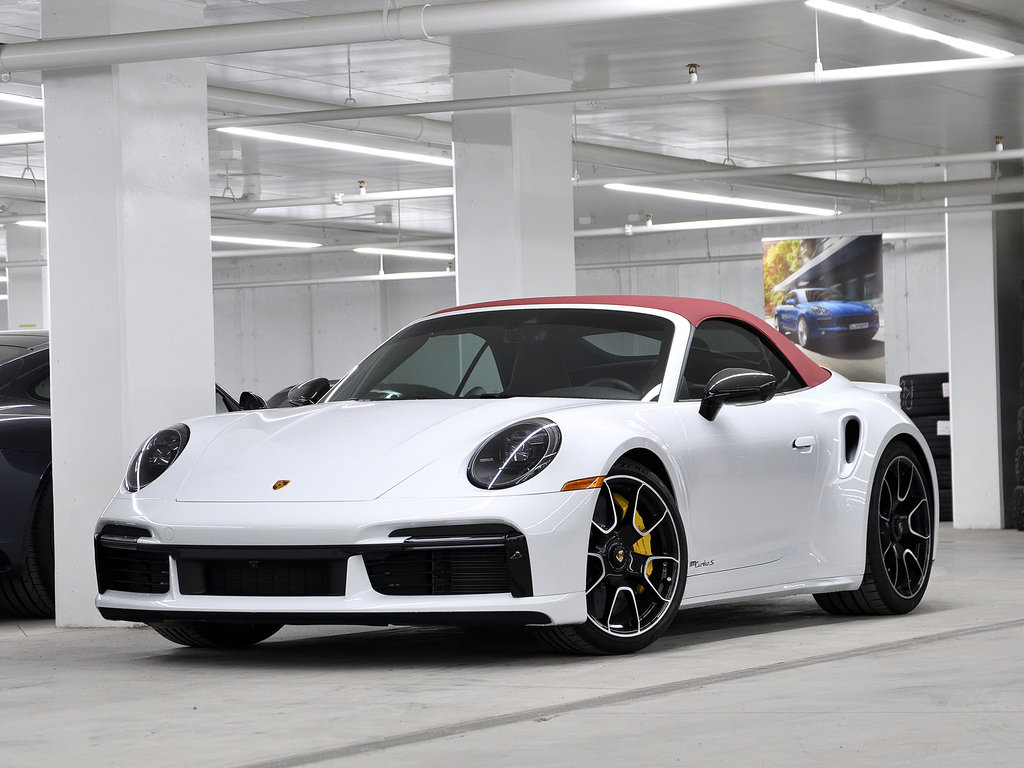 Porsche 911 Turbo S Cabriolet  / Burmester High End 2022 à Laval, Québec - 1 - w1024h768px