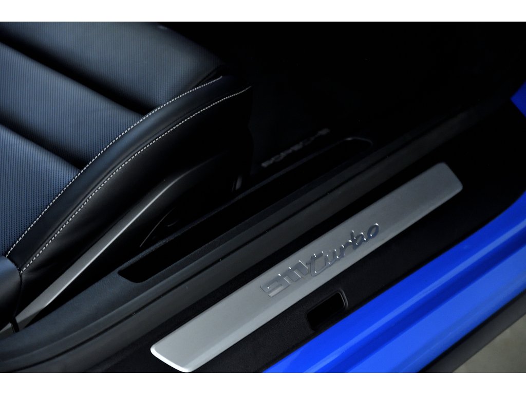 Porsche 911 Turbo Coupe / PDCC / Sport Exhaust / BOSE 2022 à Laval, Québec - 35 - w1024h768px