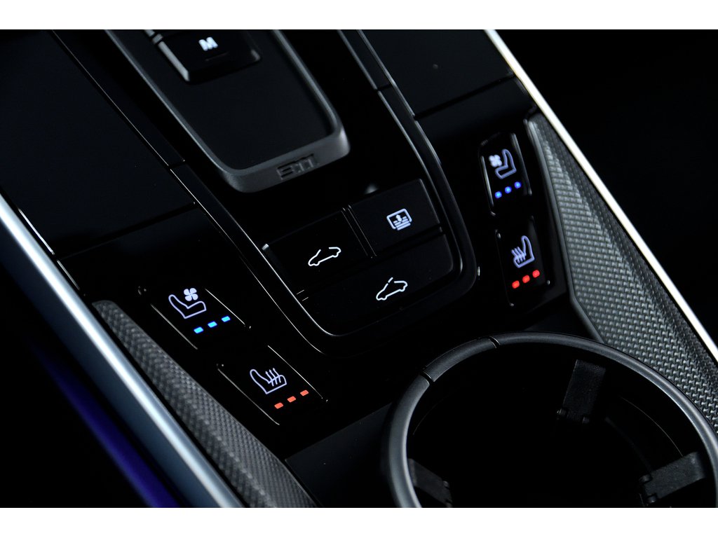 2022 Porsche 911 Turbo Coupe / PDCC / Sport Exhaust / BOSE in Laval, Quebec - 30 - w1024h768px