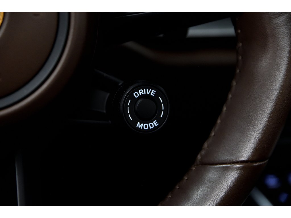 Porsche 911 Turbo Cabriolet / Sport Exhaust / 18 Ways / BOSE 2022 à Laval, Québec - 22 - w1024h768px