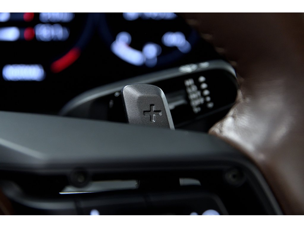 Porsche 911 Turbo Cabriolet / Sport Exhaust / 18 Ways / BOSE 2022 à Laval, Québec - 23 - w1024h768px