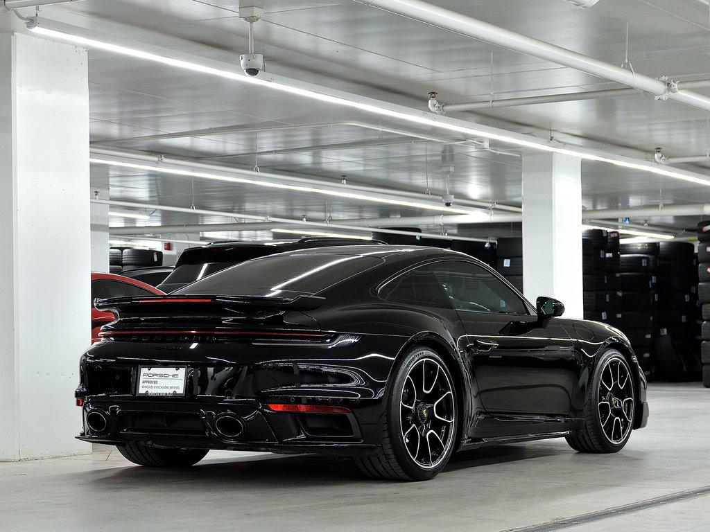 2022 Porsche 911 Turbo S Coupe in Laval, Quebec - 3 - w1024h768px