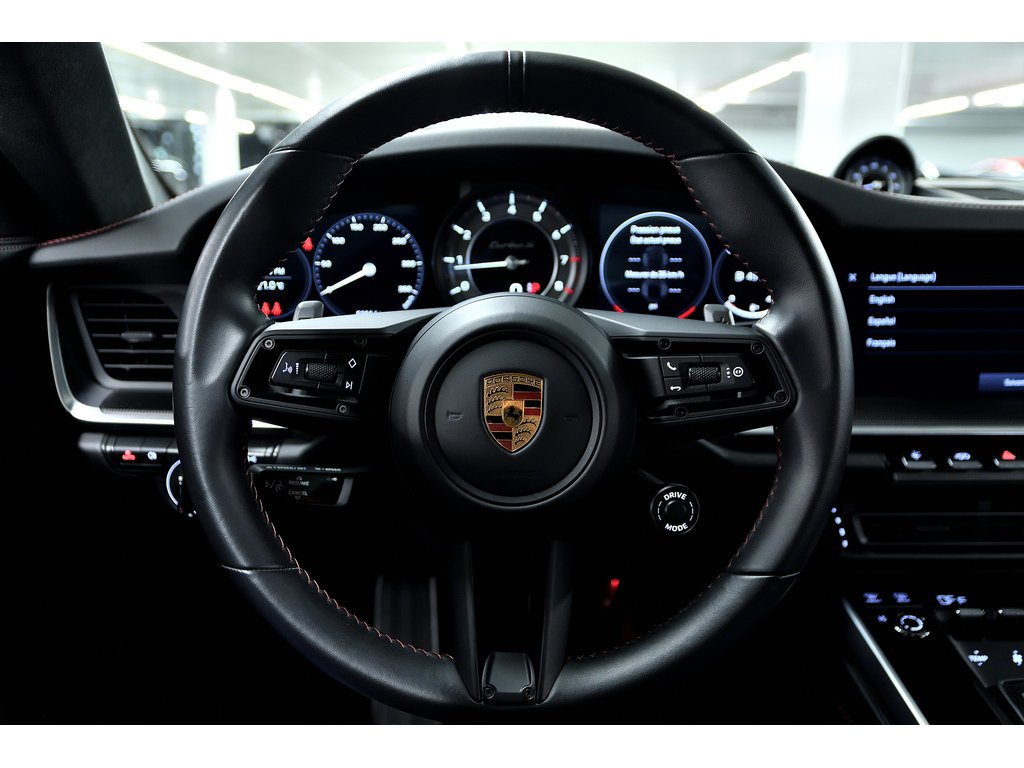 2022 Porsche 911 Turbo S Coupe in Laval, Quebec - 22 - w1024h768px