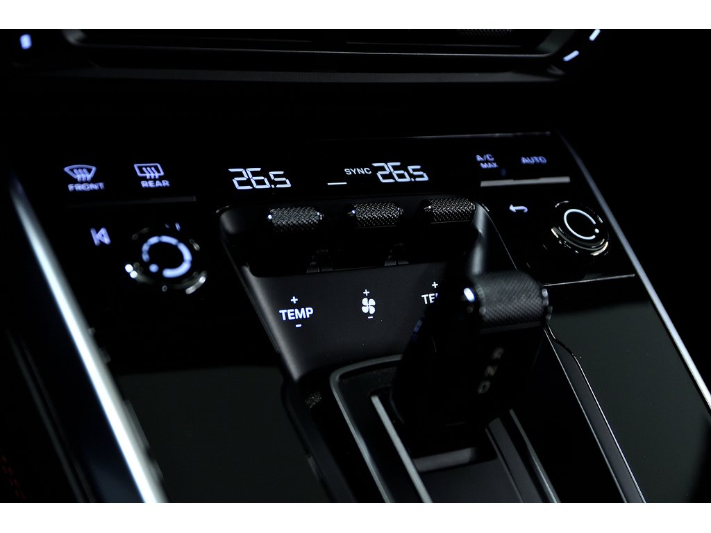 2022 Porsche 911 Turbo S Coupe in Laval, Quebec - 30 - w1024h768px