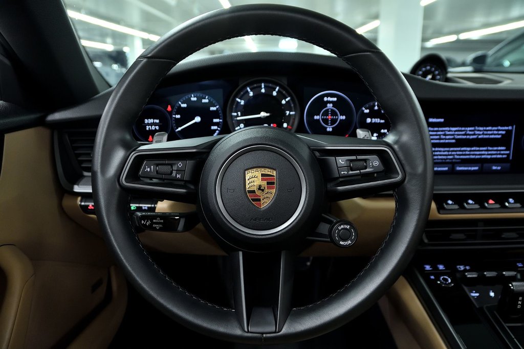 2022 Porsche 911 Carrera S Cabriolet in Laval, Quebec - 25 - w1024h768px