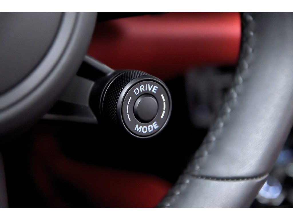 2023 Porsche 911 Carrera 4 Cabriolet / Burmester / Sport Package in Laval, Quebec - 16 - w1024h768px
