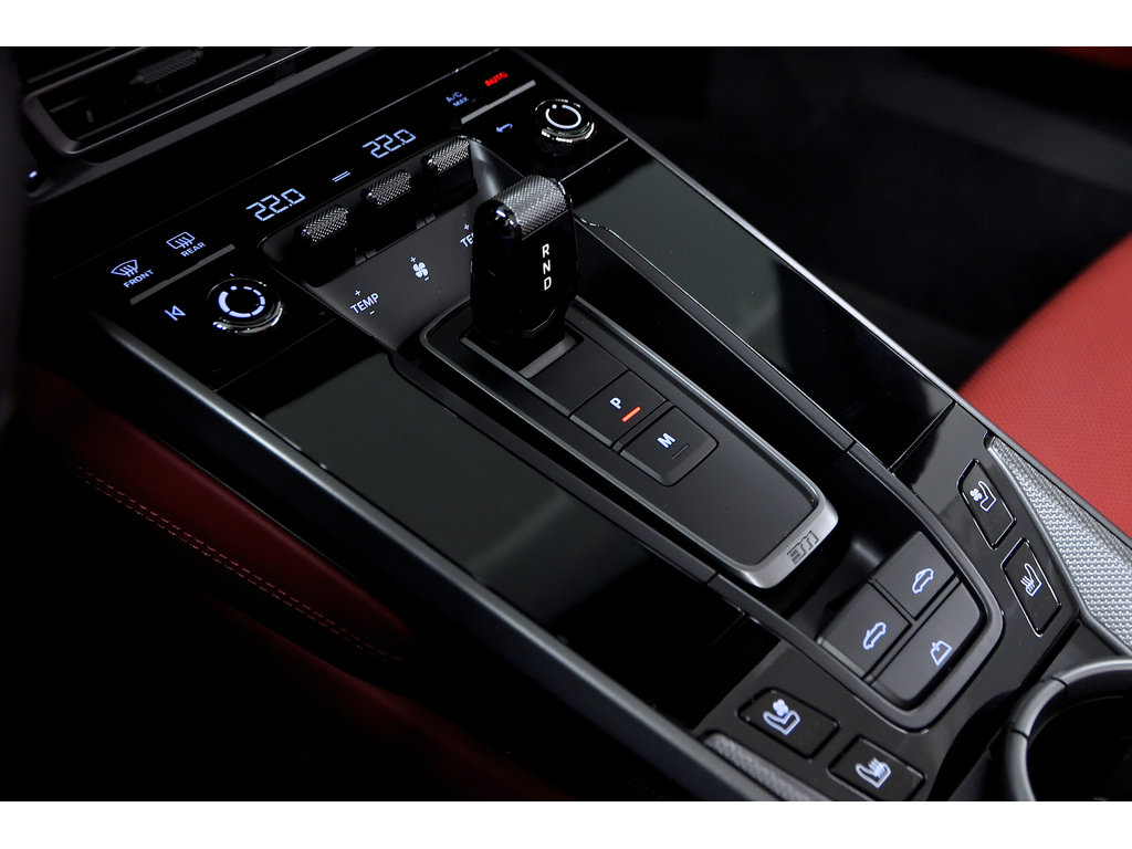 2023 Porsche 911 Carrera 4 Cabriolet / Burmester / Sport Package in Laval, Quebec - 22 - w1024h768px